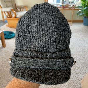 Michael Kors winter fashion hat dark Gray